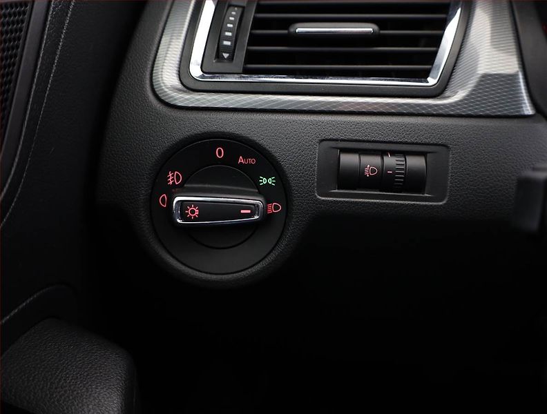 Seat Toledo (2017) 1.0 TSI, Serv.kniha, Tempomat - fotka 16 z 18