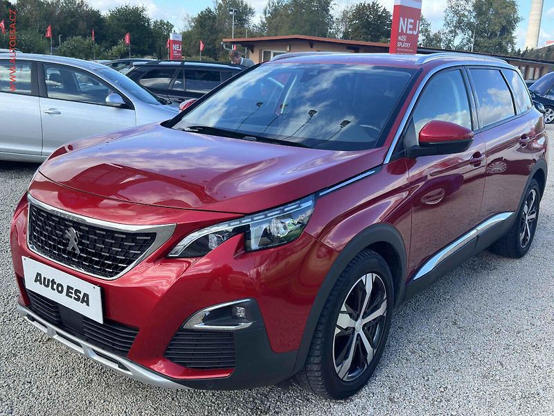 Peugeot 5008 (2020) 1.5 HDi, 2.maj,ČR, Allure - fotka 3 z 24