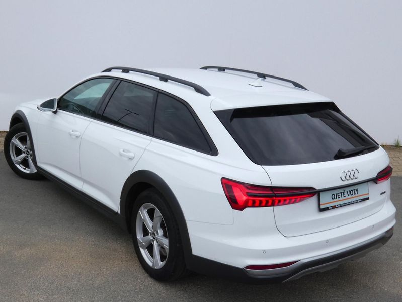 Audi A6 Allroad (2021) 50 TDI - fotka 14 z 29