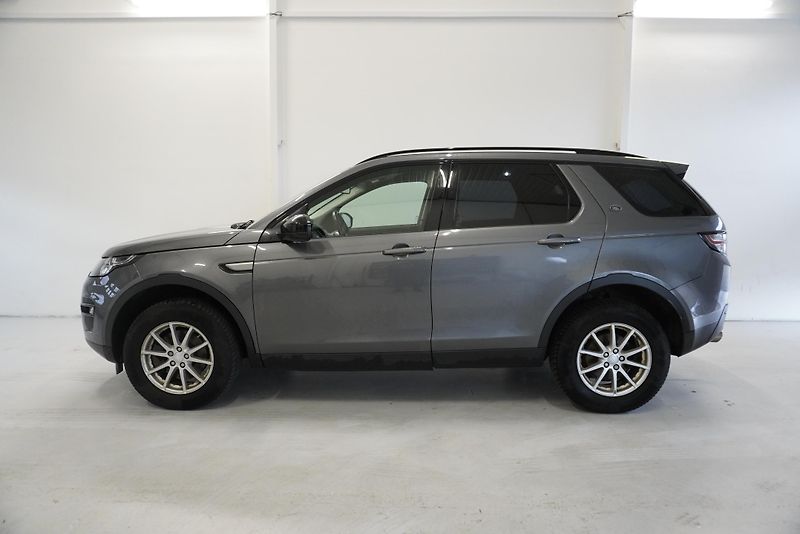 Land Rover Discovery Sport 2.0 110 kW 4WD AUTOMAT - fotka 5 z 28