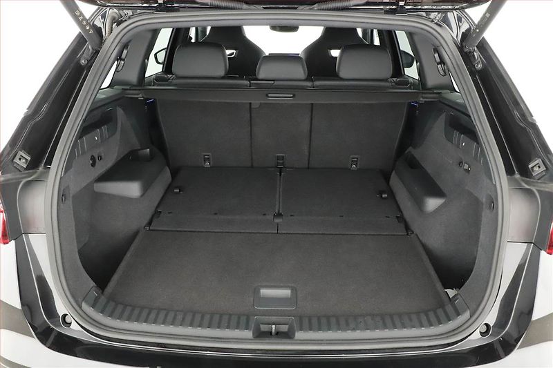 Škoda Kodiaq (2025) 2.0 TDI, Sportline, Navigace - fotka 11 z 27
