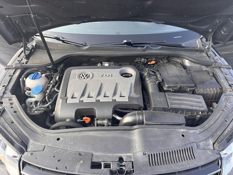 Volkswagen EOS (2012) VW Eos 2.0 TDI, DSG, 2012 - fotka 13 z 17