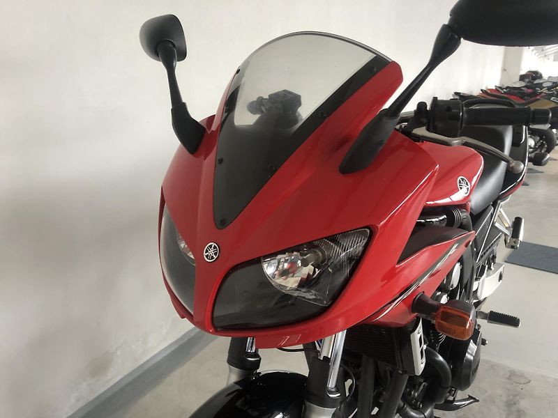 Yamaha FZS 600 Fazer - fotka 16 z 20