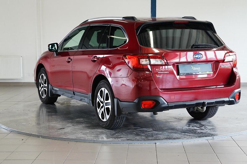Subaru Outback - fotka 7 z 32