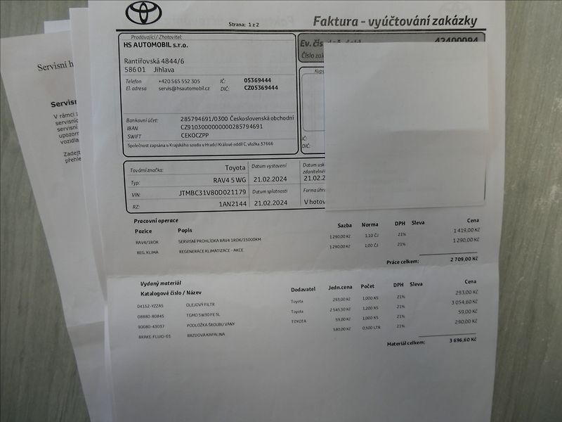 Toyota RAV4 2,2 D-4D 110kW 4x4,ČR,2.majite - fotka 37 z 40