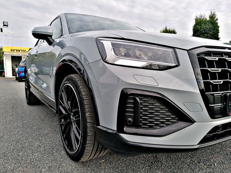 Audi Q2 (2021) 1.5 35 TFSi S-Tronic S-Line - fotka 26 z 28
