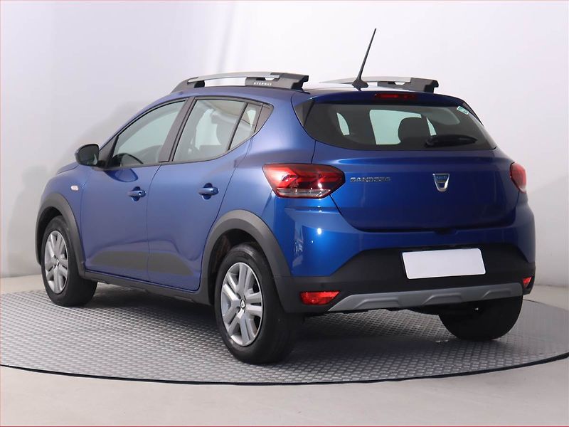 Dacia Sandero (2022) 1.0 TCe, LPG, Serv.kniha, Navi - fotka 4 z 17