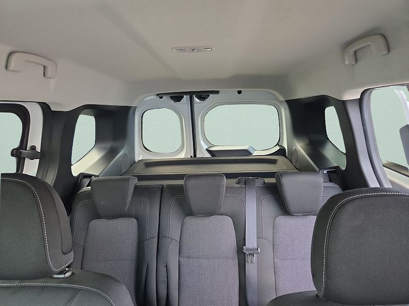 Mercedes-Benz Třídy T T 180d/S PROGRESIVE automat - fotka 18 z 22