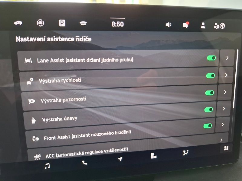 Škoda Superb (2025) SPORTLINE 110/2.0 A7A - fotka 11 z 28