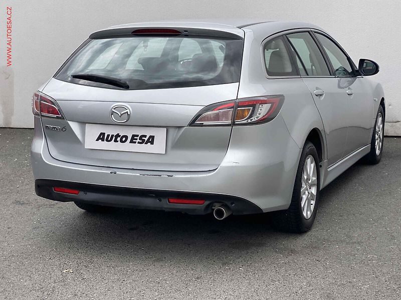 Mazda 6 (2010) 2.2 MZR-CD, AC, TZ, park - fotka 4 z 15