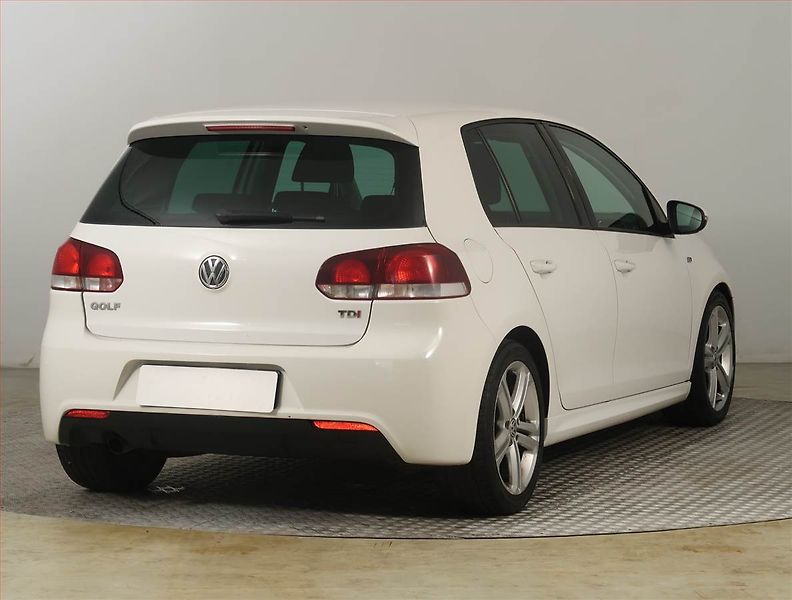 Volkswagen Golf (2012) R-Line 1.6 TDI, Tempomat - fotka 5 z 19