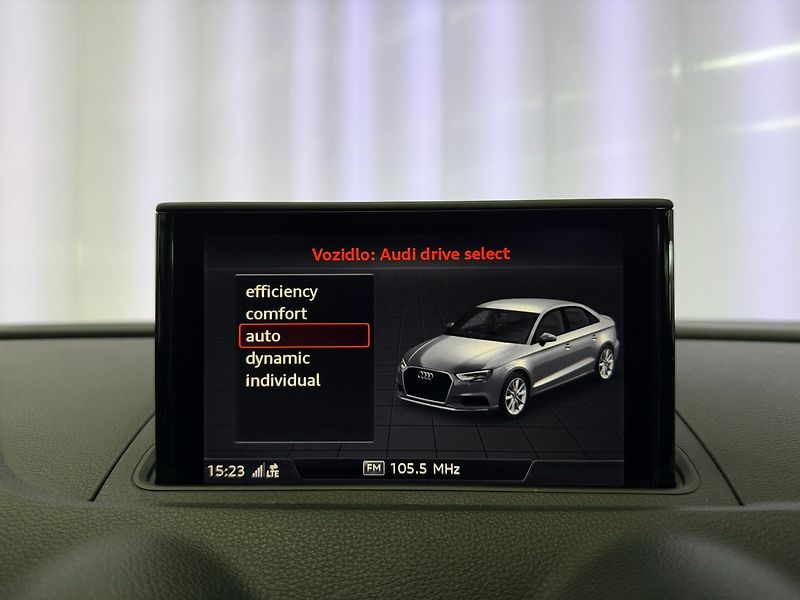 Audi A3 1.6 TDI LIMOUSINE SPORT, NAVIG - fotka 15 z 20