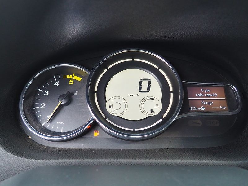 Renault Mégane (2015) 1.6 dCi, 96 kW, Limited - fotka 23 z 32