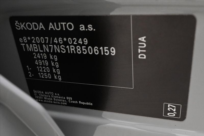 Škoda Kodiaq 2,0 TDI 147KW DSG 4x4 SportLIN - fotka 12 z 33