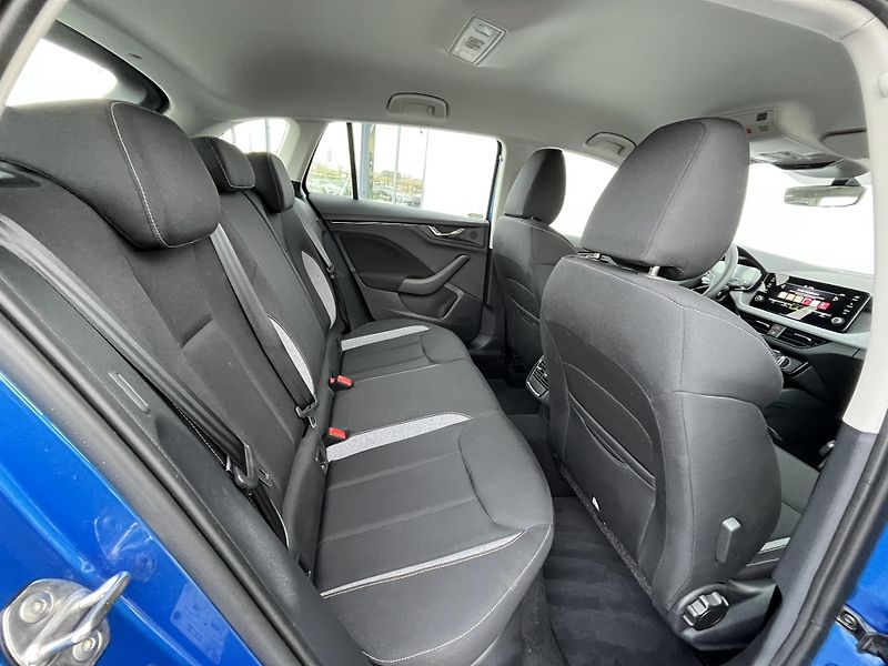 Škoda Scala 1.0TSi 85kW Selection - fotka 12 z 21