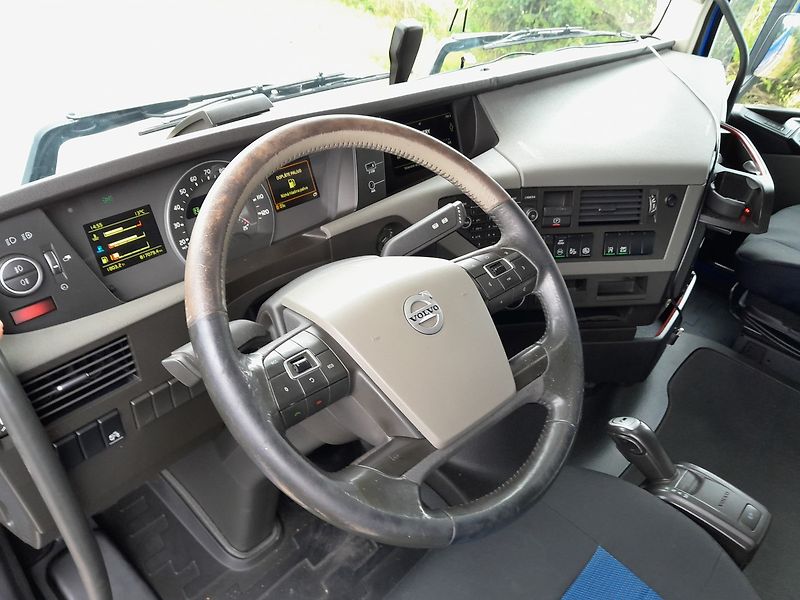 Volvo FH 460 Standart - fotka 21 z 39