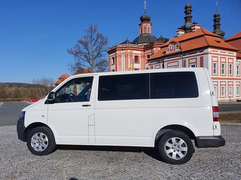 Volkswagen Transporter (2011) 2L 75kw 7míst, splátky  - fotka 10 z 23
