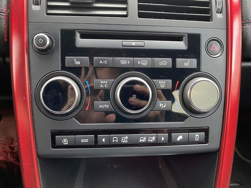 Land Rover Discovery Sport (2019) 2.0 TD4 HSE 4x4, AT, bixen - fotka 17 z 20
