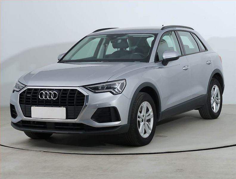 Audi Q3 (2019) 40 TFSI - fotka 2 z 25