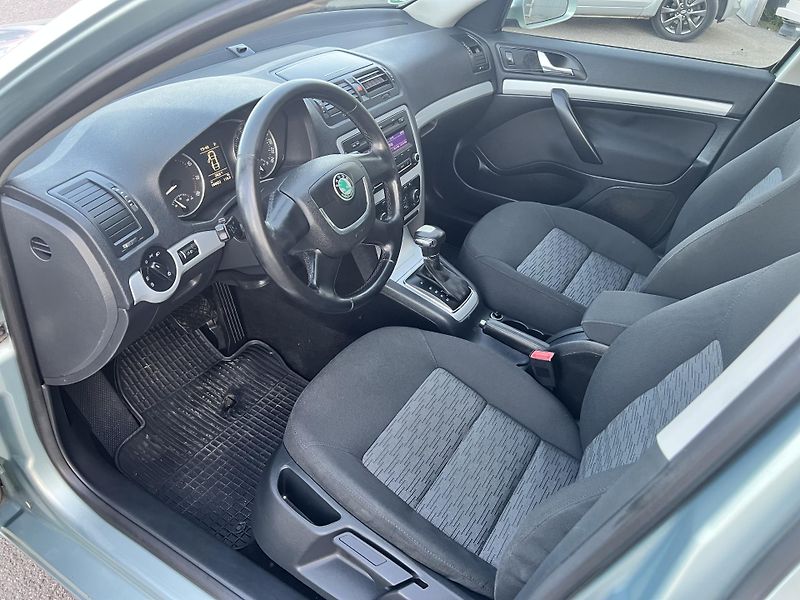 Škoda Octavia 1.4TSI 90KW,DSG,TZ,ELEGANCE - fotka 11 z 39