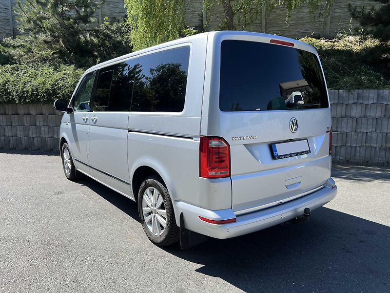 Volkswagen Multivan 2.0 BiTDi 150 kW HIGHLINE - fotka 4 z 23