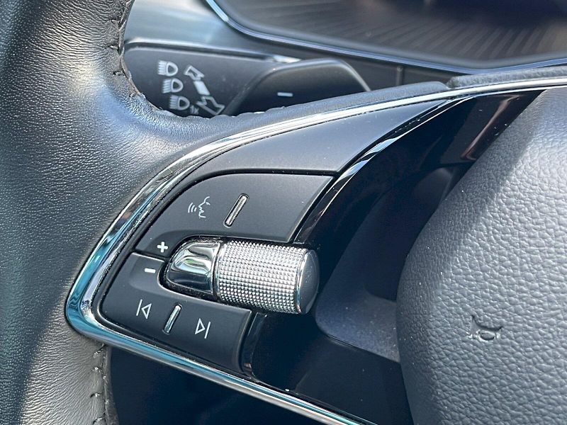 Škoda Superb (2023) 2.0 TDI 110kW DSG Style Plus c - fotka 8 z 35