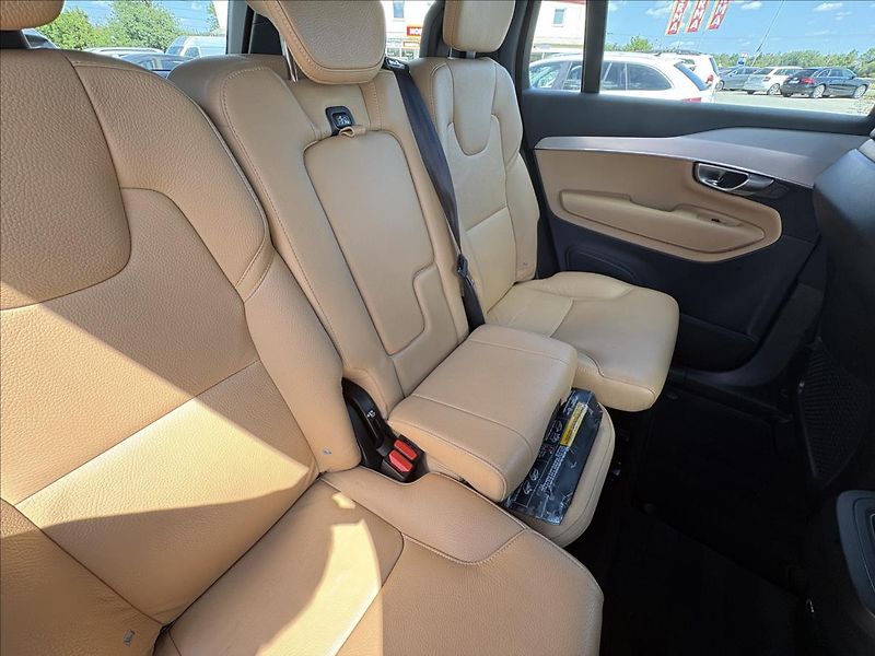 Volvo XC90 2,0 D5 173kW,Led,Kůže,ACC,1Maj - fotka 30 z 41