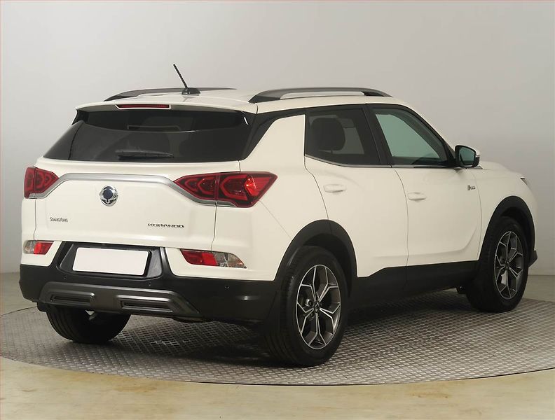 SsangYong Korando (2022) Style Plus 1.5 T-GDI, Automat - fotka 5 z 20