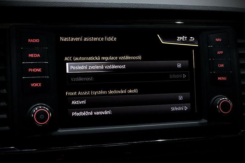 Seat Ateca 1.4 TSI 110 kW DSG 4Drive - fotka 31 z 45