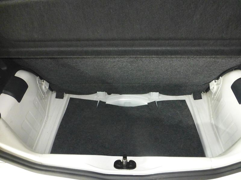 Volkswagen up! (2013) 1,0MPI**KLIMATIZACE** - fotka 20 z 21