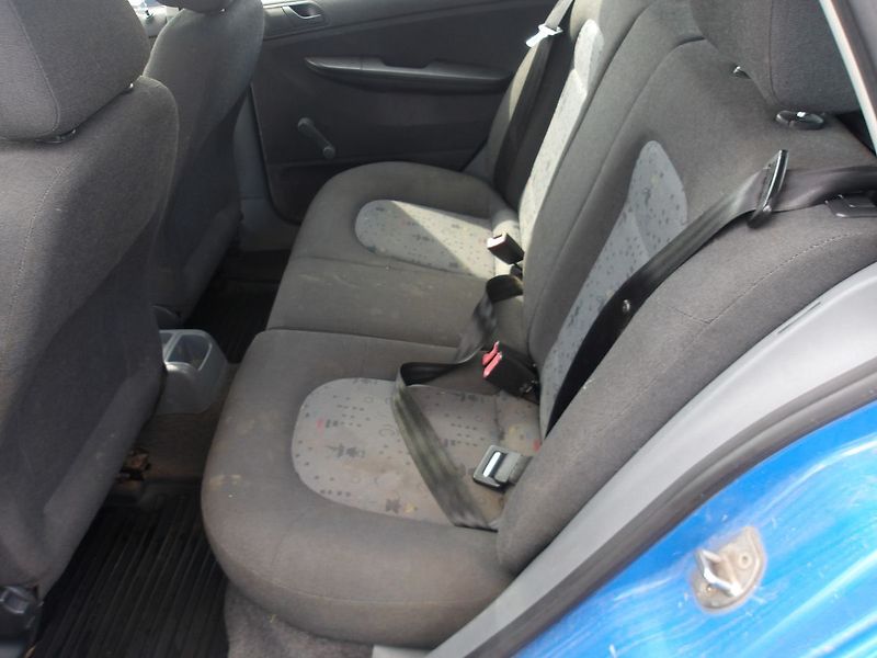 Škoda Fabia 1,2i 2xKOLA Nové v ČR!STK03/28 - fotka 26 z 30