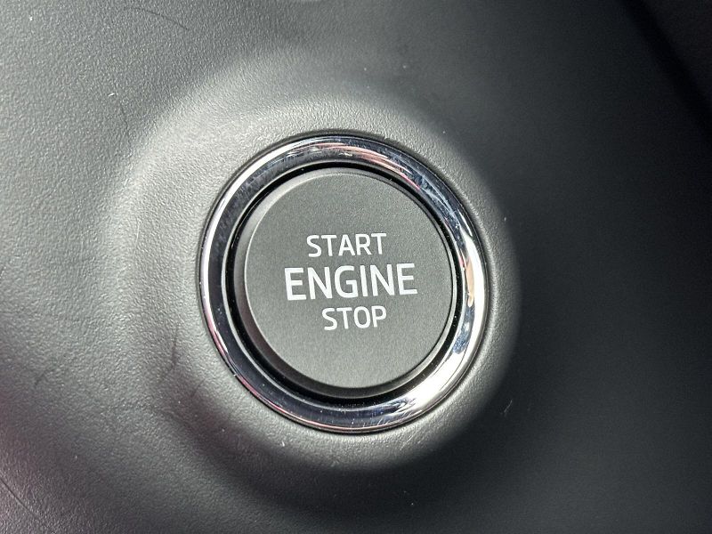 Škoda Karoq (2025) 2.0 TDI 4x4 DSG SportLine - fotka 24 z 34