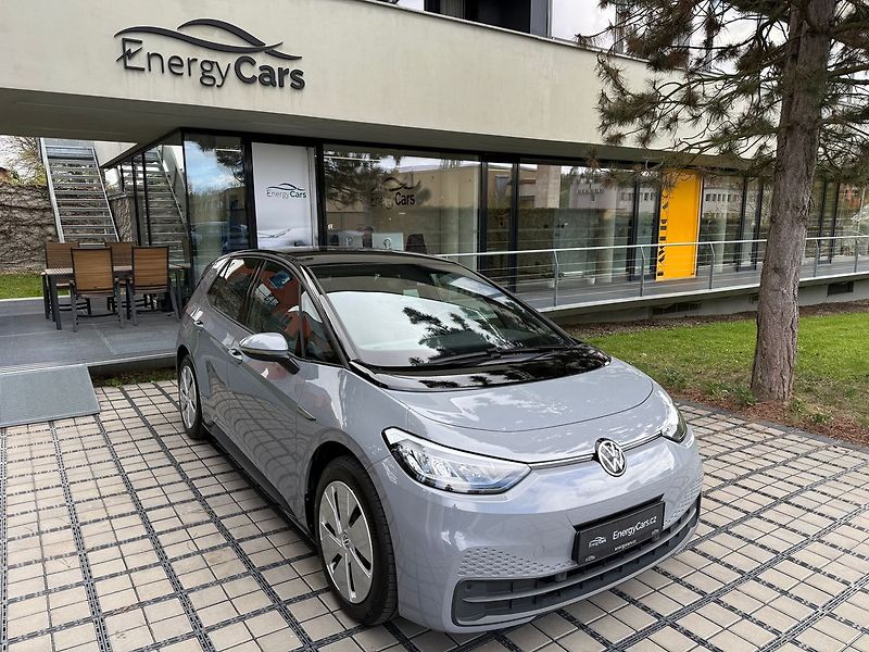 Volkswagen ID.3 PRO Perf. 150kW Kamera 62Kwh - fotka 37 z 37