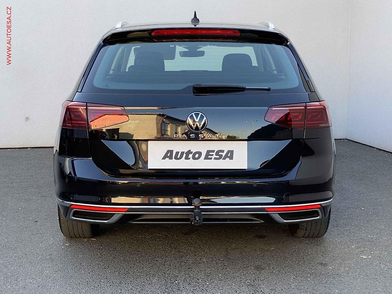 Volkswagen Passat (2023) 2.0 TDi, Elegance, DSG, TZ, - fotka 5 z 21