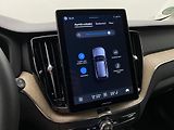 Volvo XC60 B5 AWD DARK PLUS AUT CZ - náhled 44