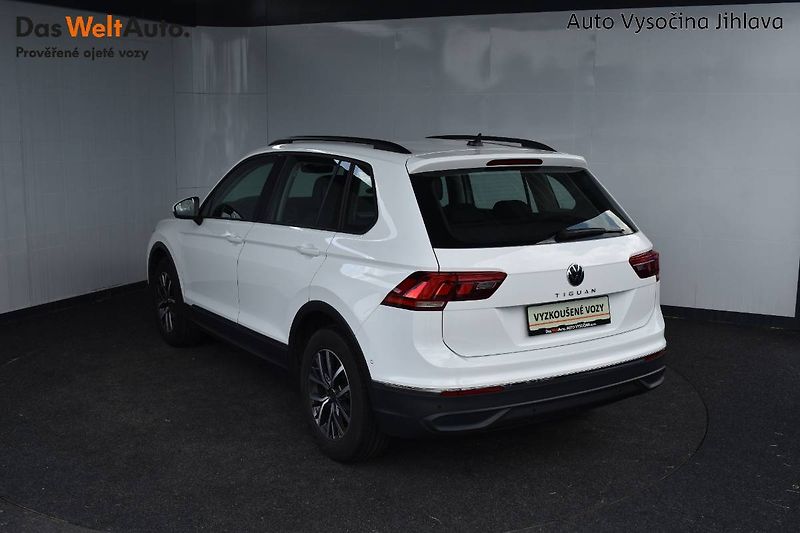 Volkswagen Tiguan (2022) 1.5TSI 110kW Manuál,LED - fotka 7 z 23