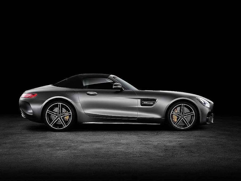 Mercedes-AMG GT C Roadster.