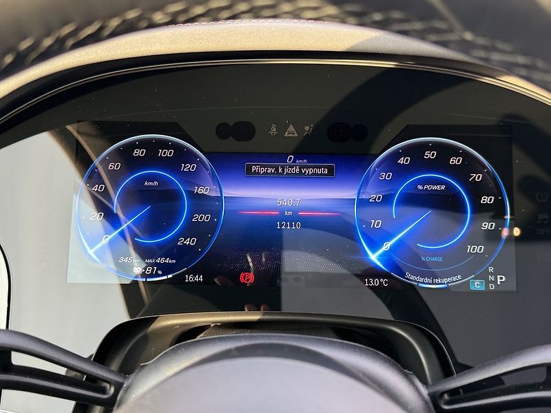 Mercedes-Benz EQS 450 4MATIC SUV Electric Ar - fotka 17 z 34