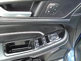 Ford S-MAX 2,0EcxoBlue 140kW 8A Vignale - náhled 19