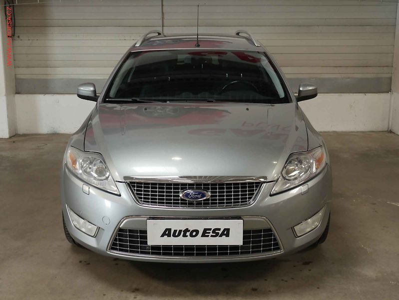 Ford Mondeo (2010) 2.0TDCi, 2.maj,ČR, Xenon - fotka 2 z 20