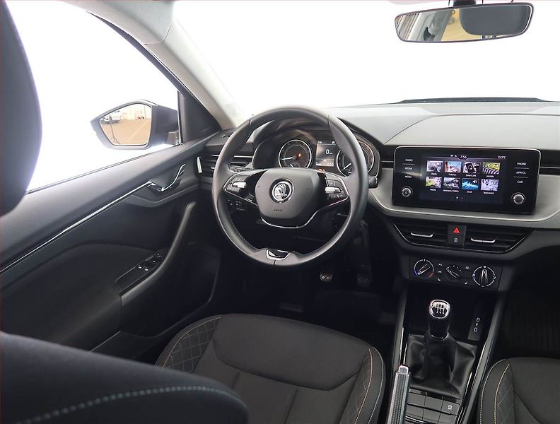 Škoda Kamiq (2023) Ambition 1.0 TSI, klima - fotka 7 z 22