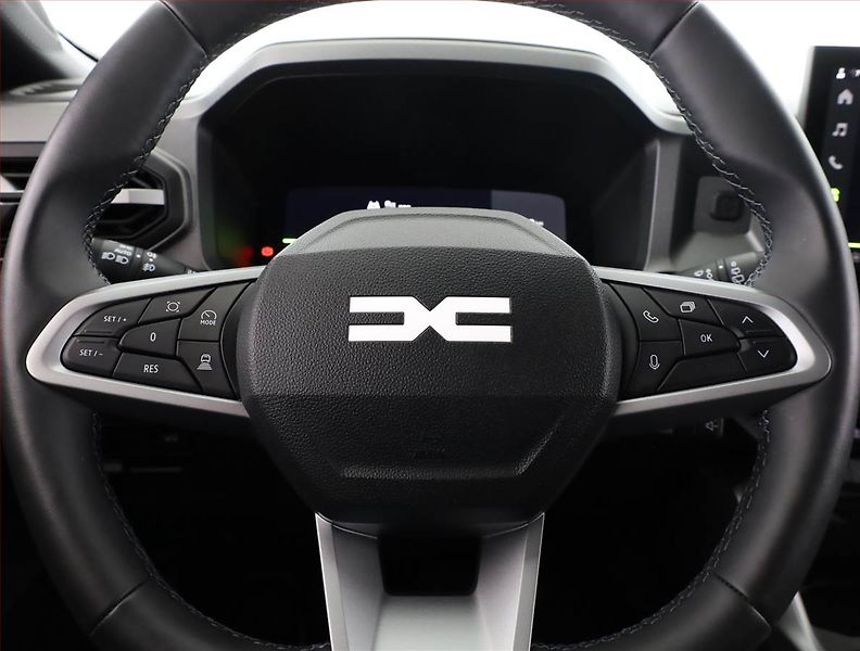 Dacia Bigster (2026) Hybrid, Journey, Navigace - fotka 8 z 19