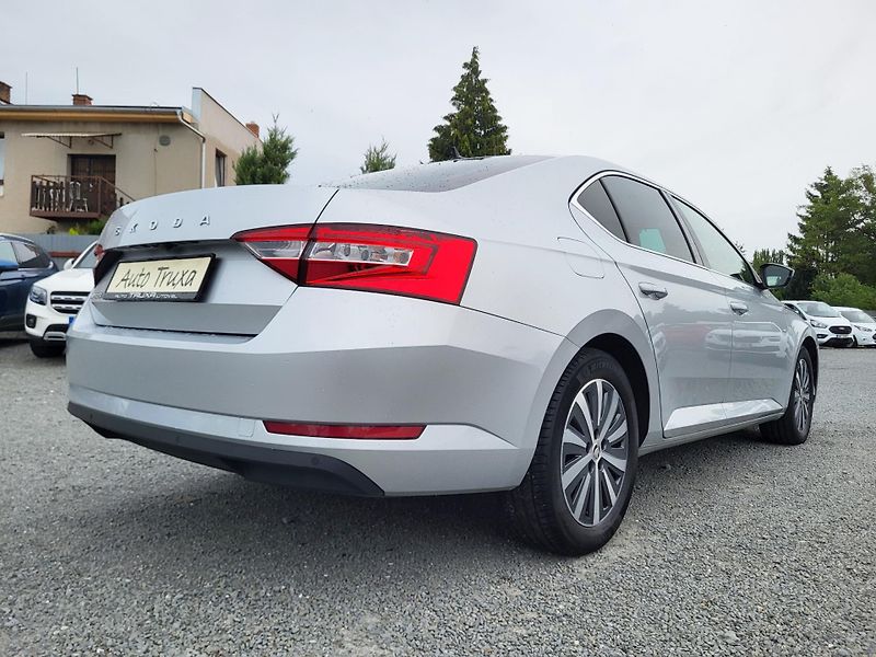 Škoda Superb III FL 2.0 TDi DSG STYLE+ *ČR - fotka 37 z 46
