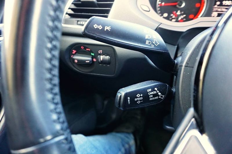 Audi Q3 (2017) S-LINE 2,0 TDI 110 kW - fotka 34 z 48
