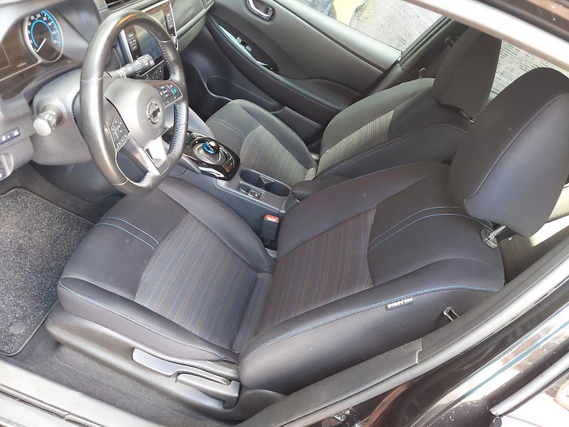 Nissan Leaf (2021) ZE1 N-Connecta  Option-DPH - fotka 23 z 47