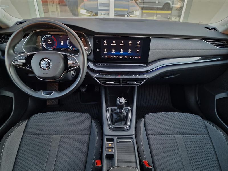 Škoda Octavia 2.0 TDI Style,původ ČR,1.Maj. - fotka 23 z 49