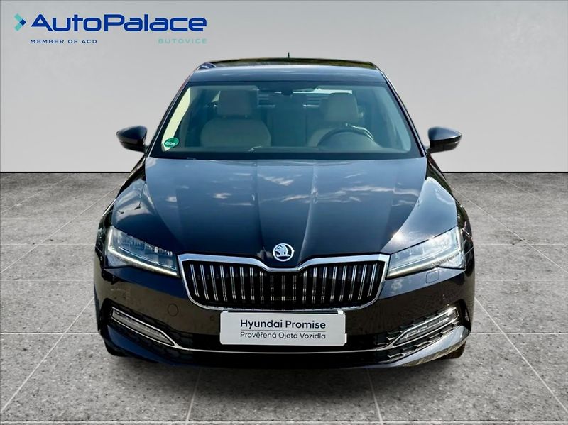 Škoda Superb 2,0 TDI STYLE 4X4 147KW WEBAST - fotka 2 z 13