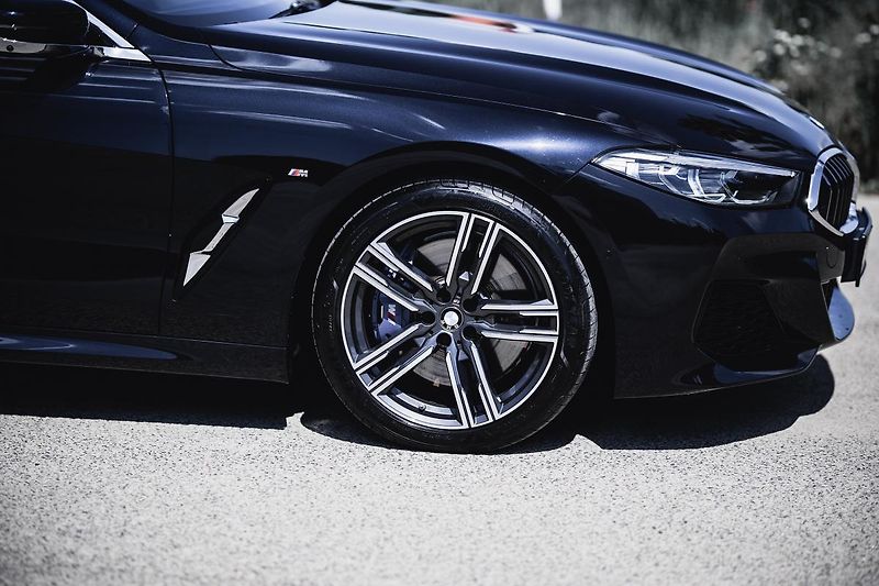 BMW Řada 8 (2022) 840i xDRIVE Gran coupé - fotka 3 z 51