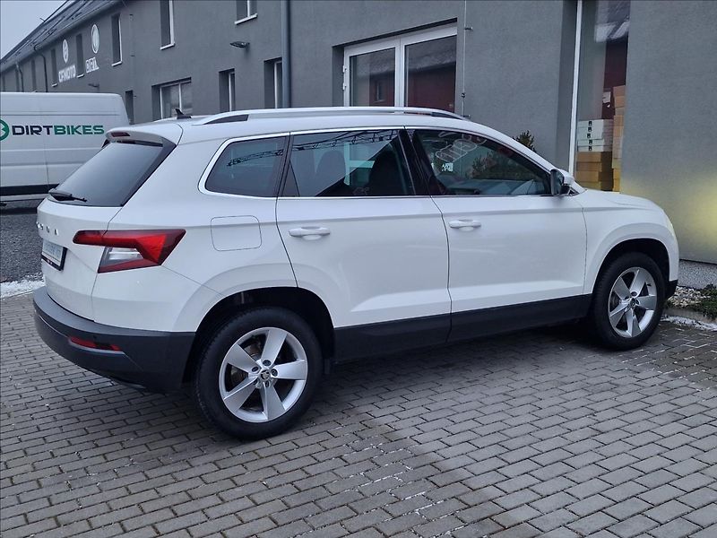 Škoda Karoq 2.0 TDI 110kW Style,ČR,1.Maj. - fotka 11 z 50