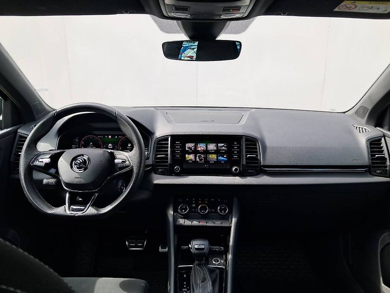 Škoda Karoq (2023) SPORTLINE 1.5 TSI / 110 kW DSG - fotka 7 z 29